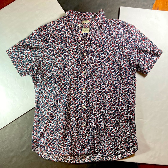 J.Crew Floral Short Sleeve Button Front Shirt - Picture 2 of 6